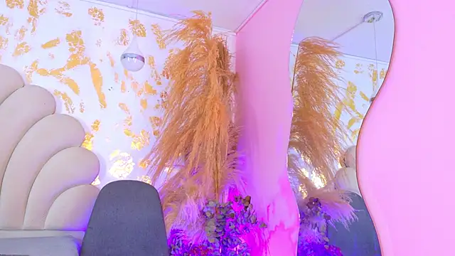 blaisysmith online show from September 30, 2025, 12:00 pm