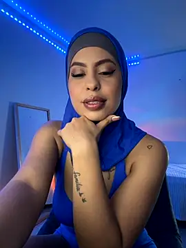 JannaNader12 online show from September 26, 2025, 10:38 pm