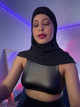 JannaNader12 online show from September 12, 2025, 10:53 pm