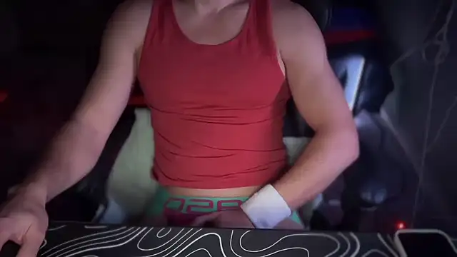 KinkyPlayerrr online show from November 17, 2025, 8:46 pm