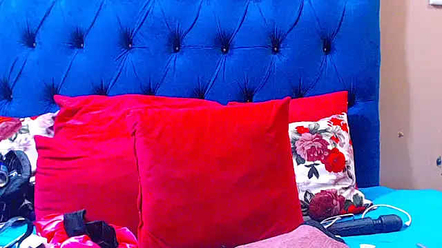 ebonycandy10 online show from November 20, 2025, 5:08 am