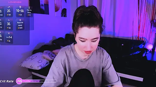 Snapshot of Lily_xBabe chatting on February 18, 2026, 7:28 am Lily xBabe online show from February 18, 2026, 7:28 am