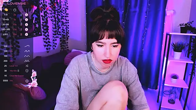 Lily xBabe online show from August 8, 2026, 7:37 am
