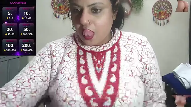 Sexy komolika online show from January 17, 2026, 3:48 pm