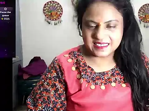 Snapshot of Sexy_komolika chatting on July 20, 2026, 5:48 am Sexy komolika online show from July 20, 2026, 5:48 am
