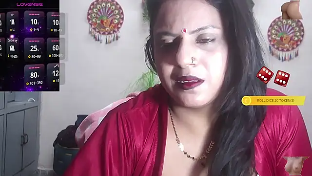 Sexy komolika online show from November 6, 2025, 3:27 pm