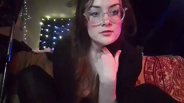 EyaDivine1 online show from November 23, 2025, 2:43 am