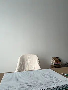 streetdoll online show from September 23, 2025, 7:26 am