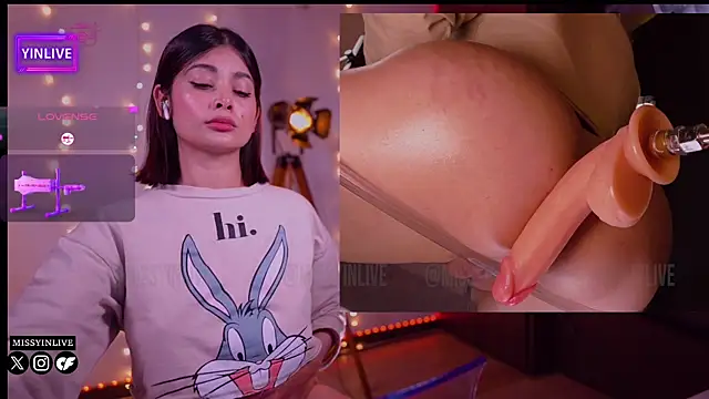 Yinlive online show from December 11, 2024, 1:26 am