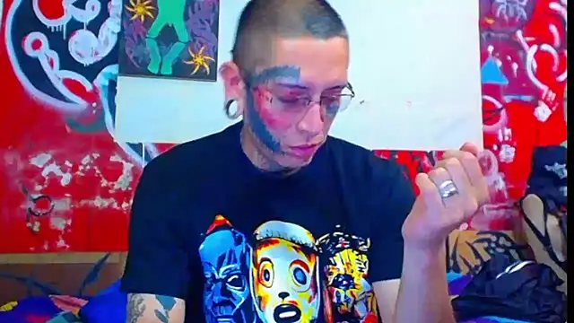 Snapshot of deivid_estrada chatting on February 21, 2026, 4:20 pm deivid estrada online show from February 21, 2026, 4:20 pm