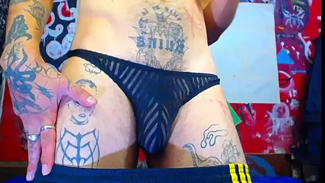 Snapshot of deivid_estrada chatting on July 24, 2026, 4:25 pm deivid estrada online show from July 24, 2026, 4:25 pm