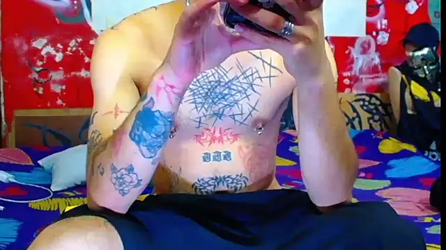 Snapshot of deivid_estrada chatting on March 18, 2026, 5:14 pm deivid estrada online show from March 18, 2026, 5:14 pm