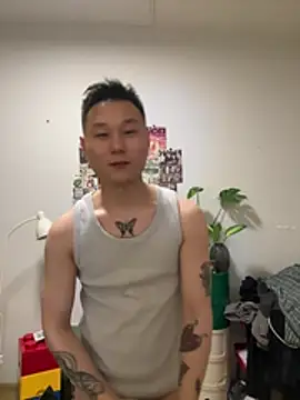 Eric246 online show from May 4, 2026, 11:57 am