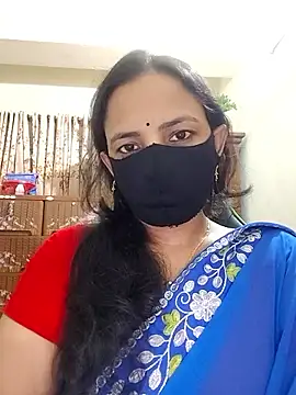 Payel-Sen online show from May 6, 2026, 7:40 pm