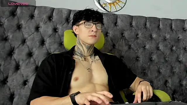 Jeins carter online show from March 5, 2025, 1:50 pm