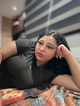 Snapshot of Kym_Owens chatting on March 19, 2026, 3:39 am Kym Owens online show from March 19, 2026, 3:39 am