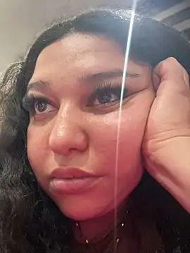 Snapshot of Kym_Owens chatting on March 7, 2026, 6:42 am Kym Owens online show from March 7, 2026, 6:42 am