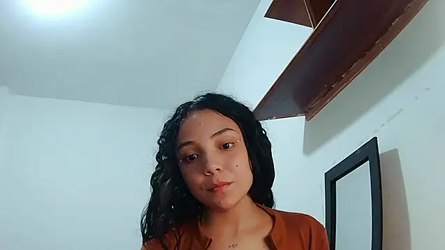 Snapshot of linzeysmith4 chatting on December 30, 2024, 9:59 am linzeysmith4 online show from December 30, 2024, 9:59 am