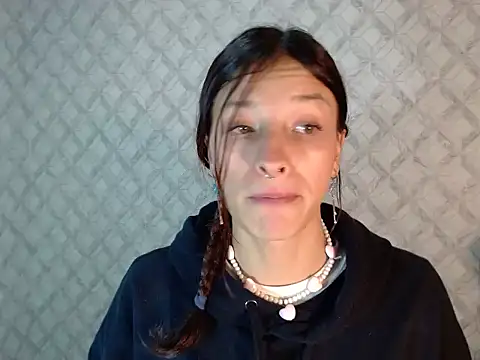 Emma-Wilson online show from May 12, 2026, 3:14 am