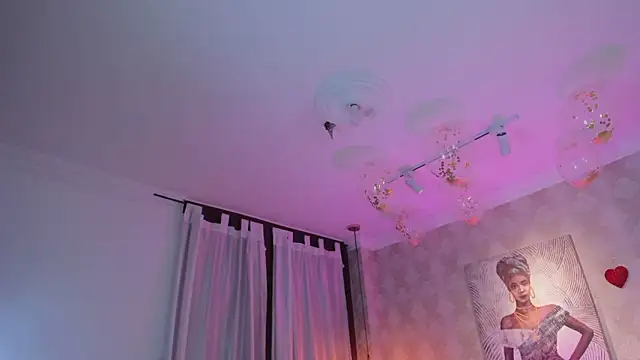 Snapshot of Shantall__ chatting on March 21, 2026, 11:03 am Shantall online show from March 21, 2026, 11:03 am