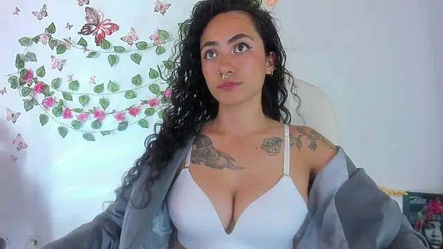 paula brunette online show from September 23, 2025, 2:18 am