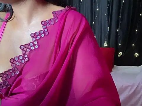 Sexy trisha  7 online show from May 9, 2026, 9:29 pm