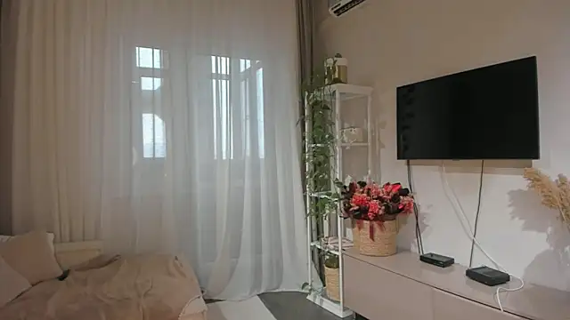 Snapshot of Missalgel chatting on February 13, 2026, 8:25 am Missalgel online show from February 13, 2026, 8:25 am