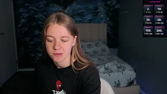 Snapshot of candy_maggie chatting on June 16, 2026, 3:23 pm candy maggie online show from June 16, 2026, 3:23 pm