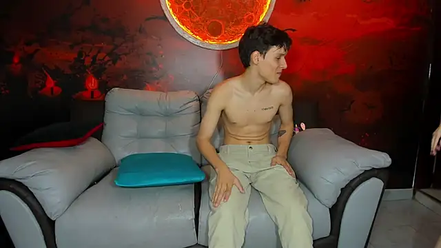 Namy 18 online show from January 18, 2026, 9:18 pm