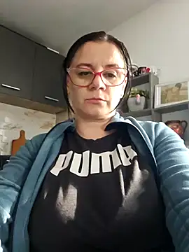 Snapshot of KristenVega chatting on March 15, 2026, 1:40 pm KristenVega online show from March 15, 2026, 1:40 pm