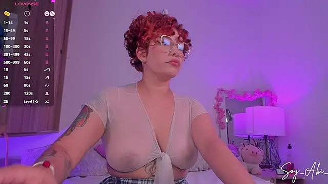 soy abi  online show from March 20, 2025, 10:07 pm