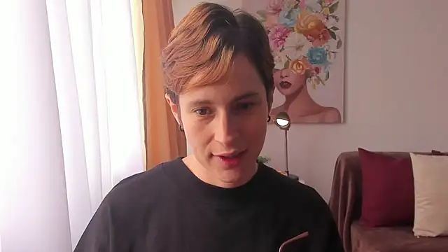 cuddlingbunny online show from March 10, 2025, 7:50 pm