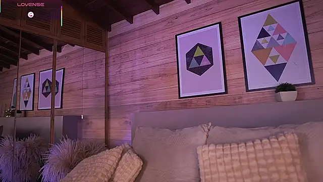 AmmyScott online show from November 26, 2025, 7:14 pm