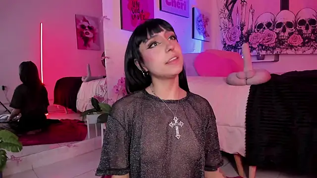 Snapshot of MaveParks_ chatting on July 28, 2026, 12:12 pm MaveParks online show from July 28, 2026, 12:12 pm