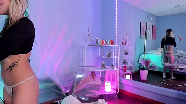 MaveParks  online show from September 18, 2025, 11:24 am