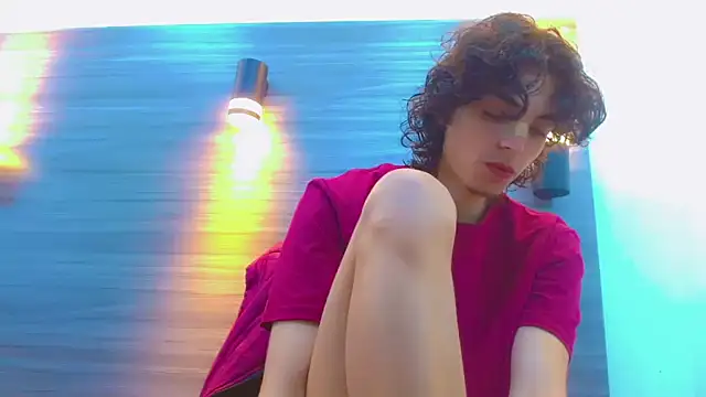 Snapshot of Sr_BonnyEthan chatting on May 21, 2026, 1:08 pm Sr BonnyEthan online show from May 21, 2026, 1:08 pm