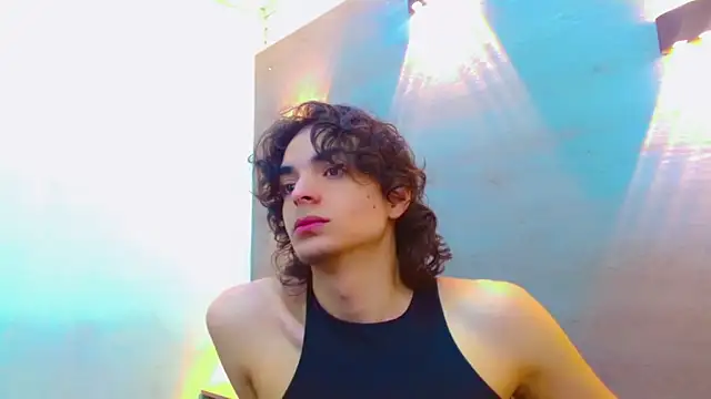 Sr BonnyEthan online show from October 22, 2025, 2:16 pm