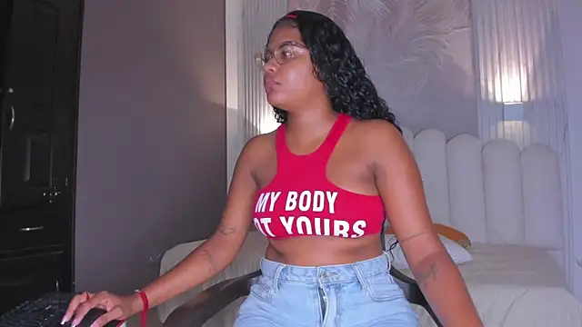 NastassjaCandy online show from February 9, 2026, 7:34 pm