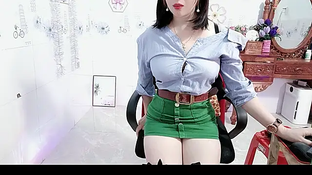 Snapshot of Lanian_99 chatting on June 25, 2026, 4:10 am Lanian 99 online show from June 25, 2026, 4:10 am