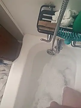 jrsexy83 online show from March 6, 2025, 4:19 am