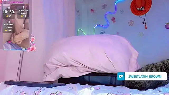 Snapshot of sweet_khloe1 chatting on January 15, 2026, 8:45 pm sweet khloe1 online show from January 15, 2026, 8:45 pm