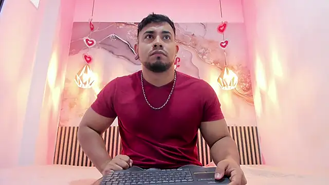 BrianMalonee online show from February 18, 2026, 12:01 pm