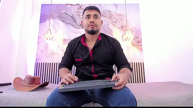 BrianMalonee online show from September 16, 2025, 12:17 pm