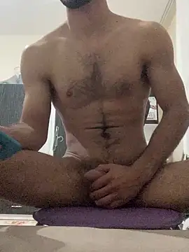 MuscleBoyy777 online show from January 28, 2025, 9:40 pm