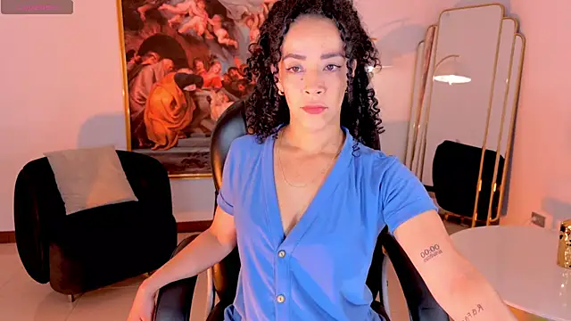 AlessaRomero online show from June 16, 2026, 7:47 pm