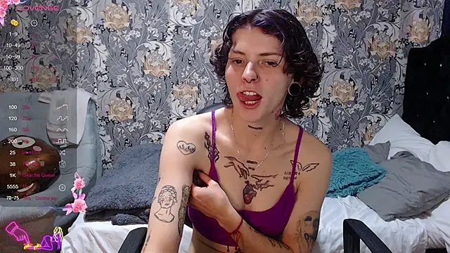 pretty cristal69 online show from June 7, 2026, 5:29 pm