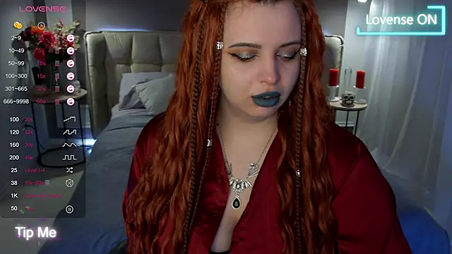 Miss Maya Mils online show from March 18, 2025, 1:02 am