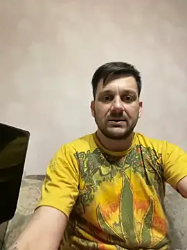 MaeltraJoy online show from February 8, 2025, 3:00 pm