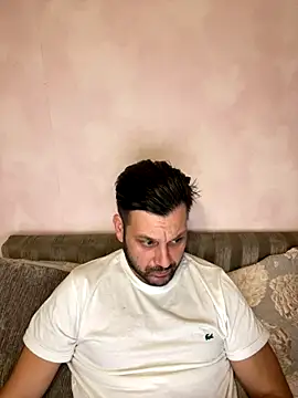 MaeltraJoy online show from September 20, 2025, 5:51 pm