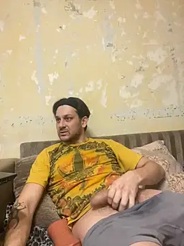 MaeltraJoy online show from December 16, 2025, 4:22 pm